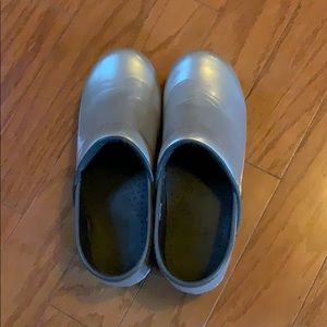 Sanita Clogs